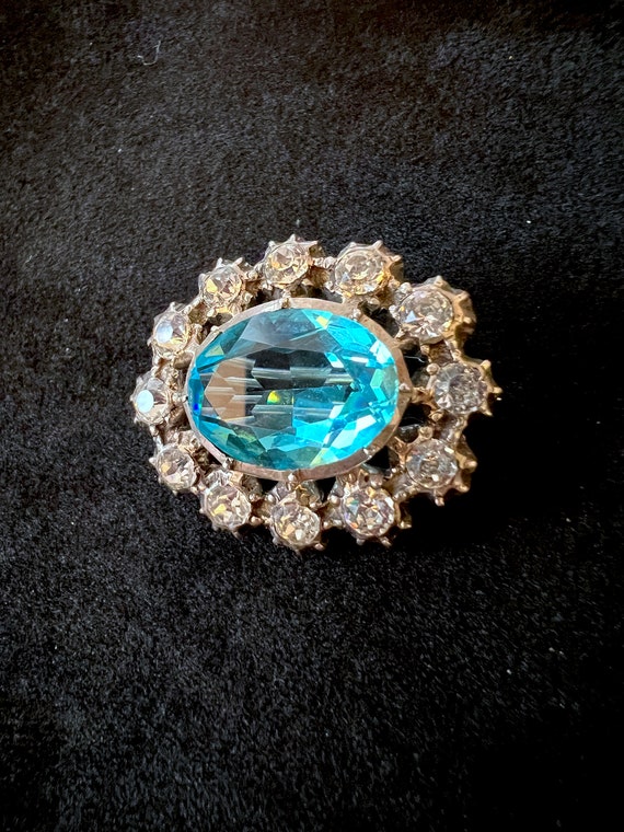 Gorgeous Vintage Silver & Blue Paste Brooch Pin -… - image 4