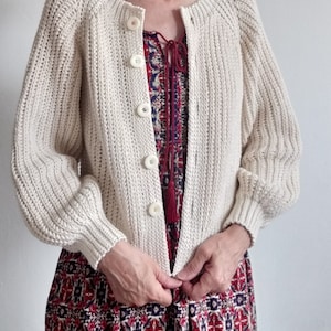 Crochet Cardigan Pattern PDF English Español Dona Cardi image 5