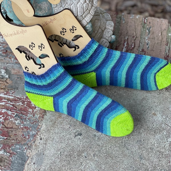 Loom Knit Socks on any loom l Make your own l spreadsheet l pdf l workbook