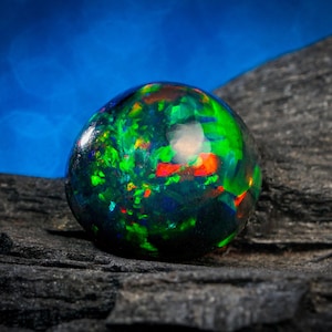 Ethiopian welo opal gemstone for jewelry making