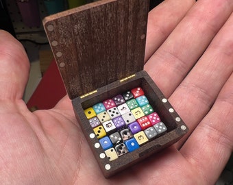 Mini Dice (Box not included)