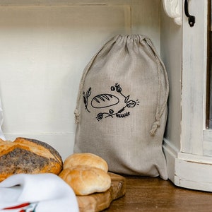 Linen bag for bread with Lining and Embroidery / bread basket. FOLK, ZERO WASTE, natural linen, bread bags, pure linen.