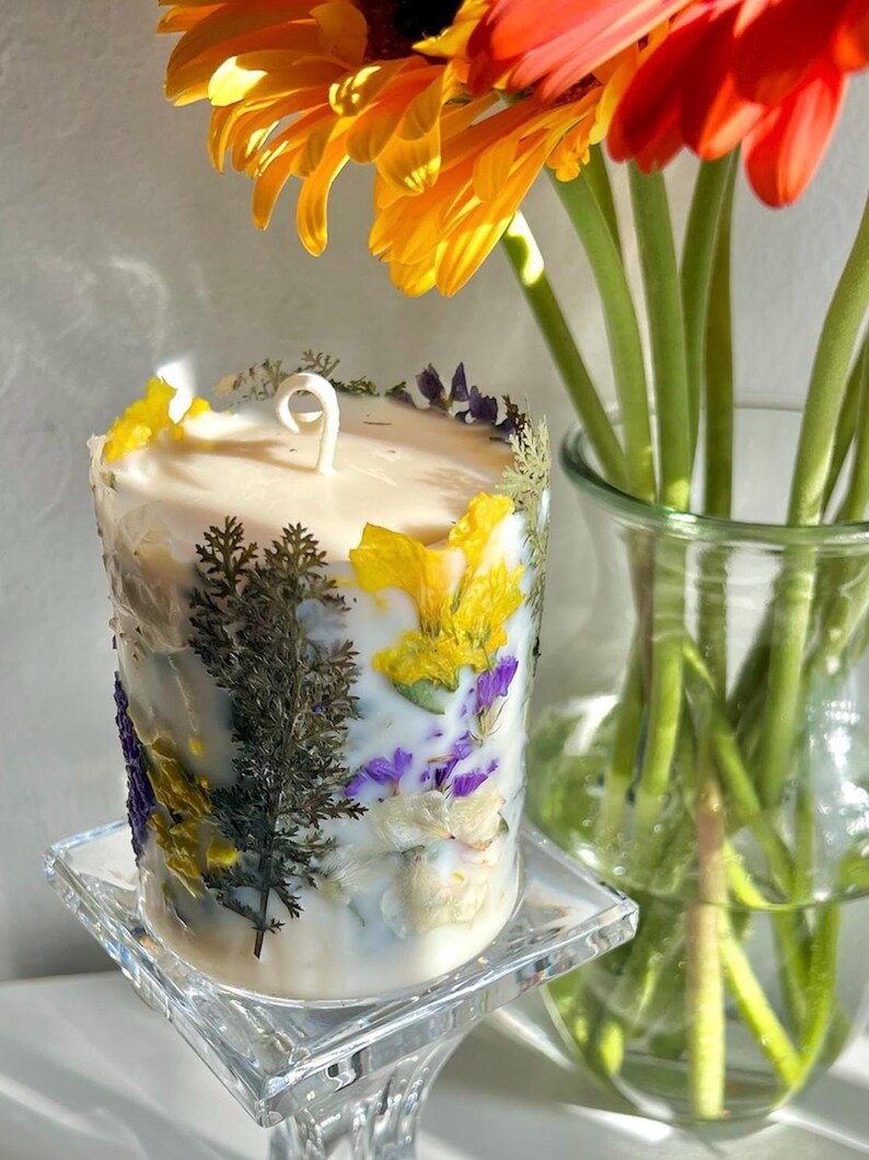 Candera Candles Meadowlight Botanical Soy Candle Wildflower Spring Decor Gift image 1