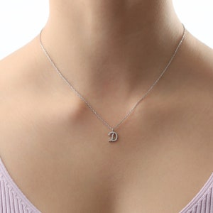 Collier initial en argent - Cadeau personnalisé - Cadeau pour elle - Collier de lettres personnalisées en or - Cadeau de la fête des Mères - Cadeau pour maman - Cadeau pour les femmes