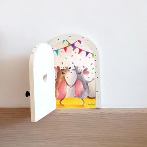 JUGUETE INFANTIL MINI PUERTA MÁGICA