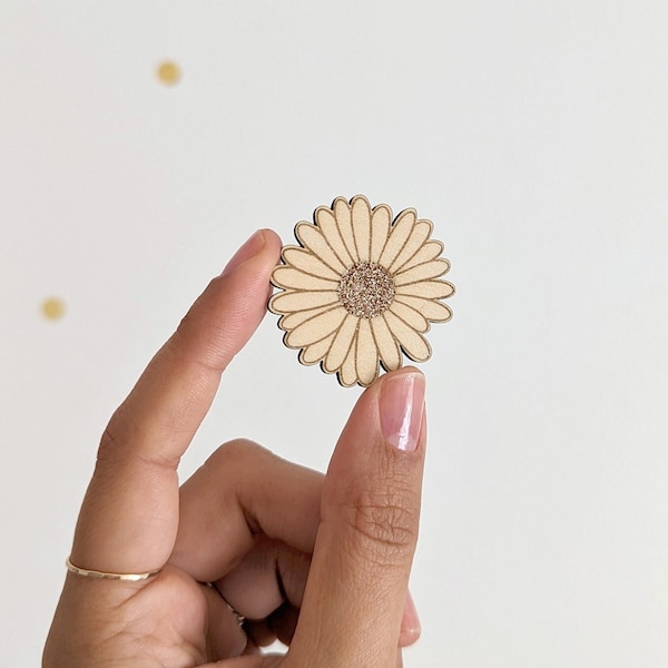 Pin's en bois Marguerite