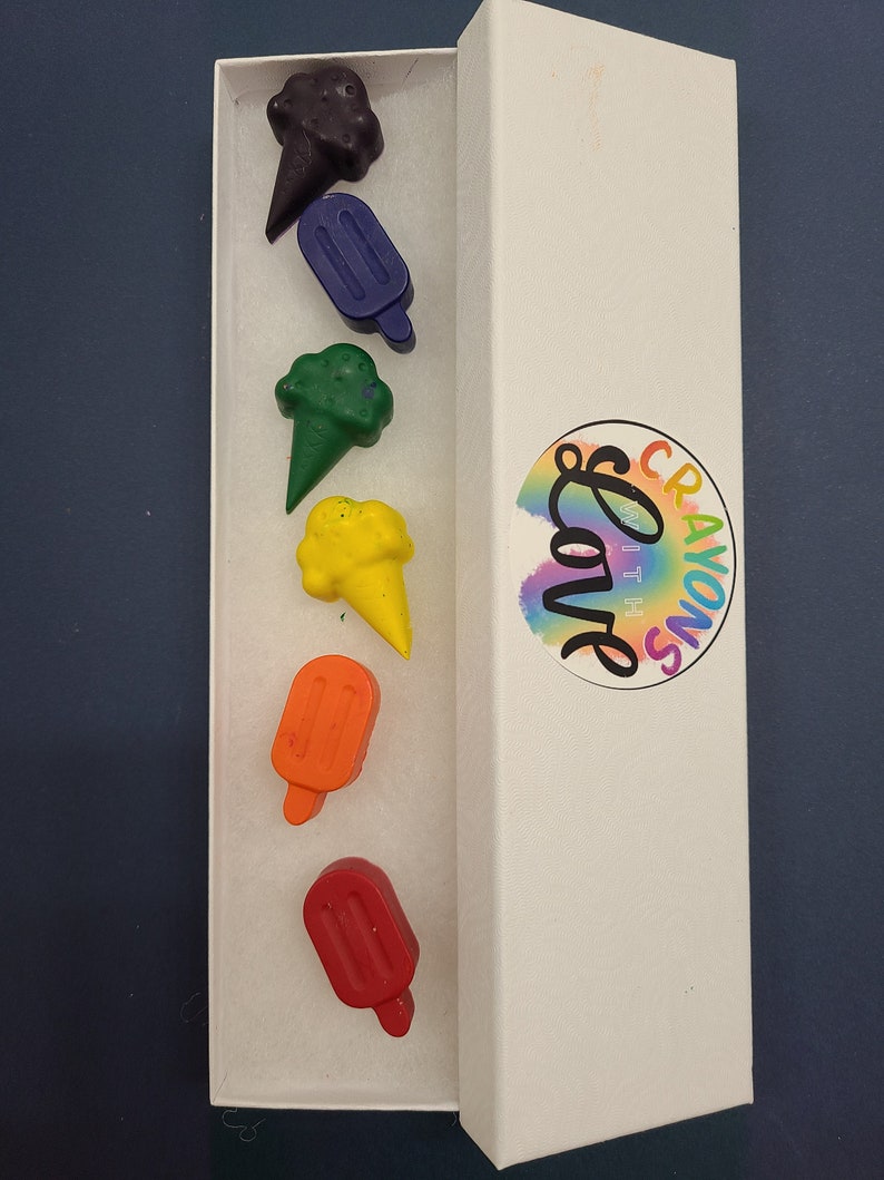 Ice Cream Rainbow Crayon Set