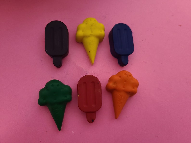 Ice Cream Rainbow Crayon Set
