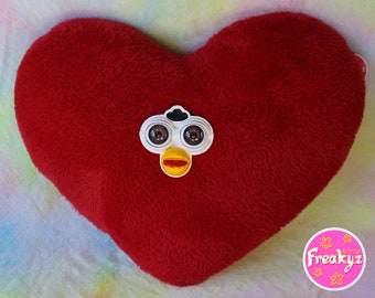 Freakyz Large Face Heart Pillow Plushie ~ Furby OddBody