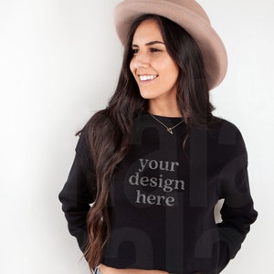 Cropped Sweater Mockup, Bella Canvas 7503 Black Mockup, Bella Canvas Cropped Sweatshirt Mockup, Model Mockup