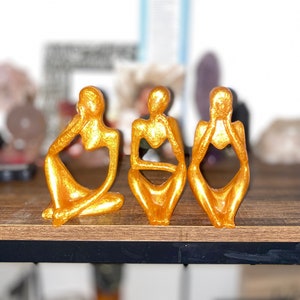Thinking Resin statue set