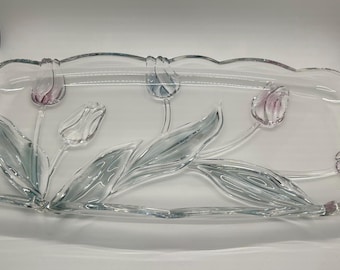 Dienblad van Mikasa Tivoli-glas met mat tulpdessin