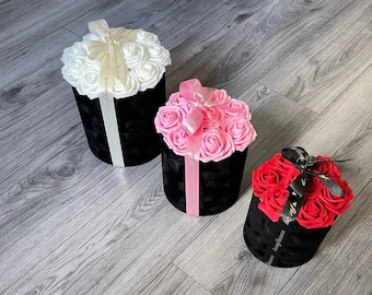 Luxury Rose Velvet Box Gift Hamper- Hatbox, Home Decor, Flower Arrangement, Flower Bouquet, Anniversary, Mother's Day, Flower box, Roses