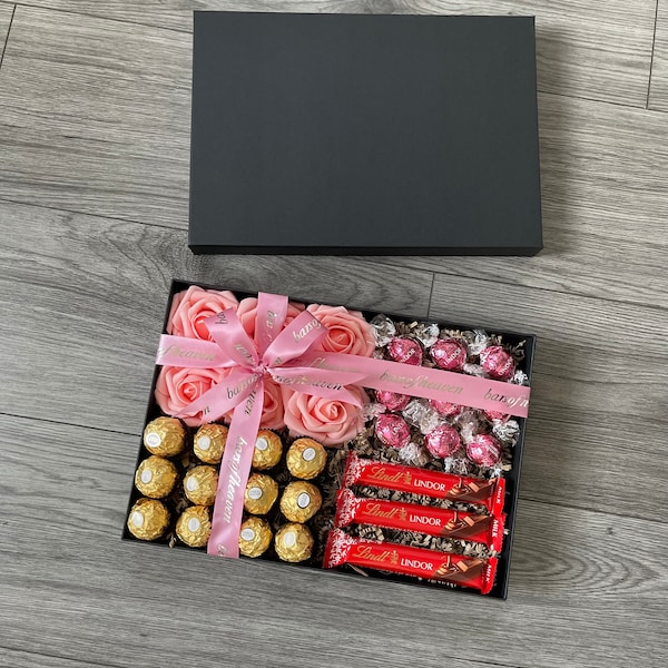 Boîte cadeau de luxe de chocolats et de roses - Panier de mariage, Décoration d'intérieur, Composition florale, Cadeau de Noël, Boîte à fleurs, Boîte de roses, Anniversaire