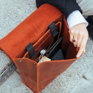 Vintage Leather Backpack Urban Travel Bag Laptop Rucksack Work Backpack Waterproof image 4