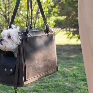 Dog purse carrier, Dog travel bag, Pet carrier bag, Pet carrier purse, Dog carrier bag, Dog purse, Dog carrier, Dog bag, Pet carrier, Pet bag, Pet purse, Leather dog carrier, Travel pet purse, Puppy carrier purse, Pug carrier, Leather pet carrier