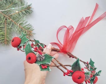 Christmas Red Holly Berry Headband,  Xmas Holly Crown, Christmas Crown, Christmas Accessories, Felt Berry Headband, Red Holly Berry Crown