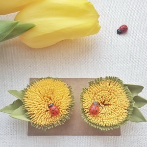 Dandelion hair clips, Yellow summer flowers, Summer birthday party, Gift girl&#39;s, Dandelion hair piece, Floral barrette, Yellow claw clip