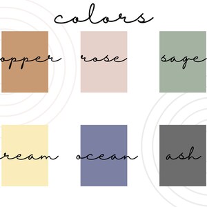 Op de afbeelding: Een kleurenpalet met de woorden "copper", "rose", "sage", "cream", "ocean" en "ash" geschreven in zwarte cursieve letters.
