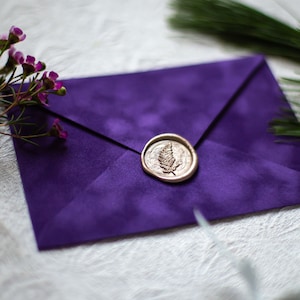 Exklusive violette Samt Briefumschläge C6