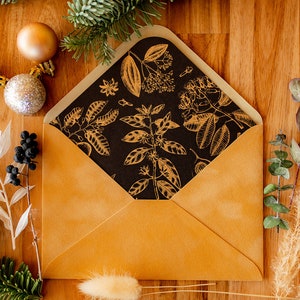 Honey yellow velvet envelopes with christmas design inlay C6