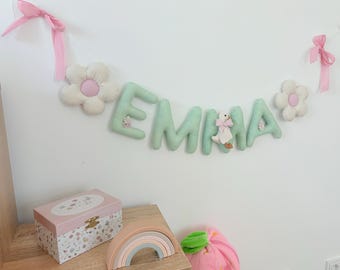 Sage Floral Name Banner, Daisy Nursery Decor, Felt Name Garland, Personalized Baby Name Sign, Custom Nursery Wall Hanging, Baby Shower Gift