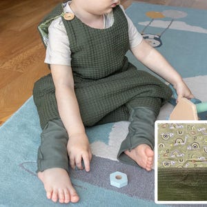 Baby-Schlafsack, Kleinkind-Schlafsack mit schließbaren Füßen, Khaki Schlafsack mit Dinos, Bio-Baumwolle Schlafsack
