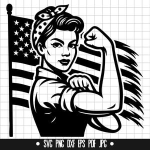 Może przedstawiać: Czarno-biała ilustracja kobiety w bandanie i z determinacją w oczach, zginającej biceps. Stoi przed amerykańską flagą.