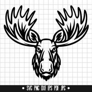 Puede incluir: Silueta en blanco y negro de una cabeza de alce con grandes astas. El alce mira directamente al espectador.