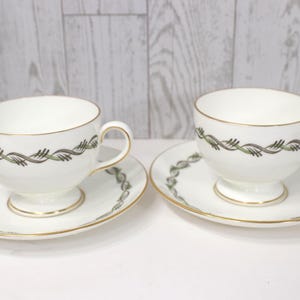 1960s Chiltern by Wedgwood, Set of 2 Cup and Saucer. Vintage Very Hard to find, and in Excellent Condition. Elegant Bone China Gold Trim.