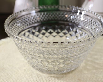 Wexford by Anchor Hocking Pressed Glass Punch Bowl Set: 22-piece