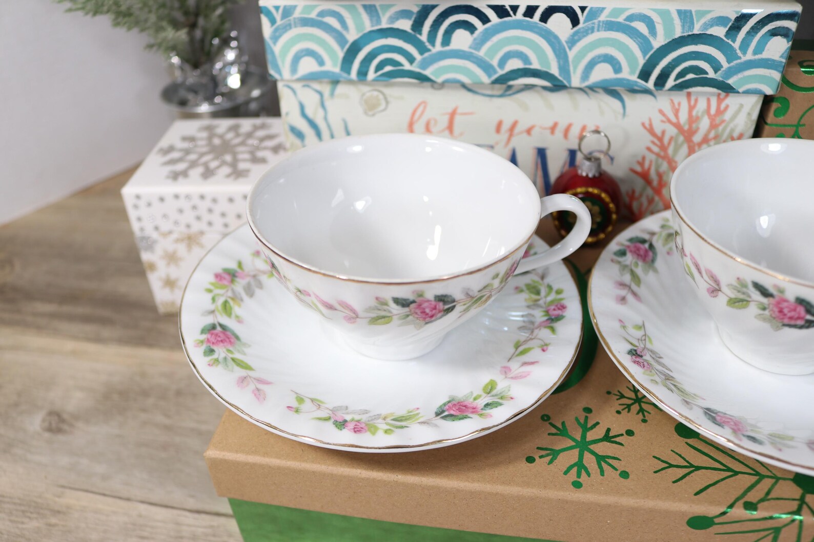 Regency Tea Set Regency Rose Tea Cup and Saucer Set, Gold Trim Bone China (set of 4) - Etsy