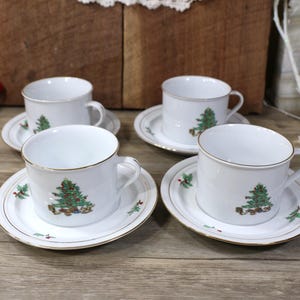 Holiday Hostess "Christmas Tree" Flat Cup and Saucer, Tienshan. Gold Band(Set of 4)