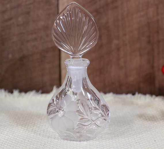 Princess House Heritage Romance Collection. Oval Perf… Gem