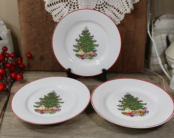 Cuthbertson American Christmas Tree Salad Plates, Set of 3