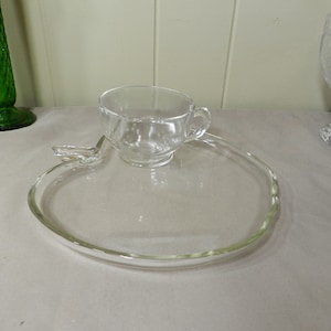 2 Sets of Orchard  by Hazel-Atlas. 2 Snack plates with 2 cups. Discontinued  Circa 1940-1955