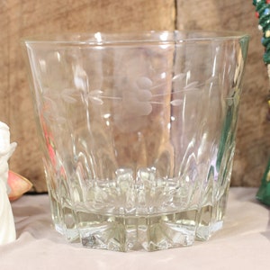 Ice Bucket, Heritage by Princess House. Beautiful Cut Heavy Crystal Elegantly Etched with the classic Heritage Design.