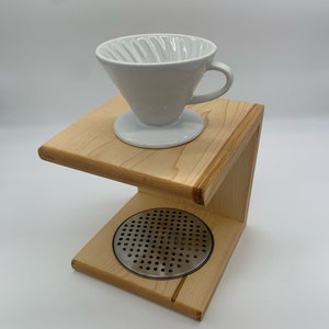 ELLDOO Bamboo Coffee Dripper Stand, Pour Over Coffee Stand,  Coffee Extraction Drip Station,Coffee Shared Pot Filter Cup Holder with  Grey Silicone Dripper Mat : Home & Kitchen