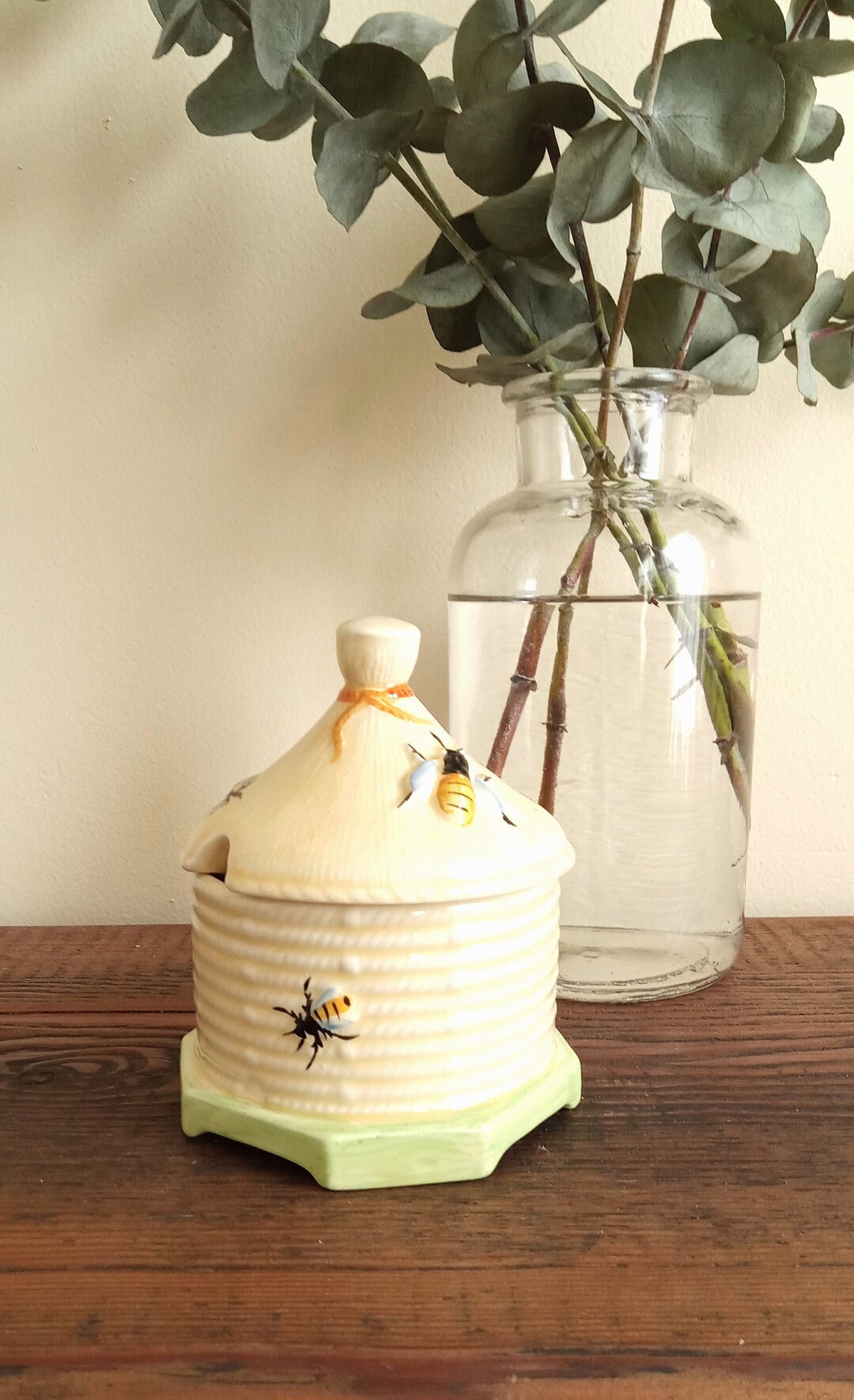 Crown Devon Vintage Thatch Beehive Honey Jam Pot England 1930 s Etsy crown-devon-vintage-thatch-beehive-honey-jam-pot-england-1930-s-etsy