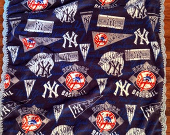 NY Yankees Fleece Baby Blanket: Retro Pattern, Gray Crochet Edge 30"x30"