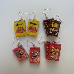 Pendientes de caja de cereales hechos a mano