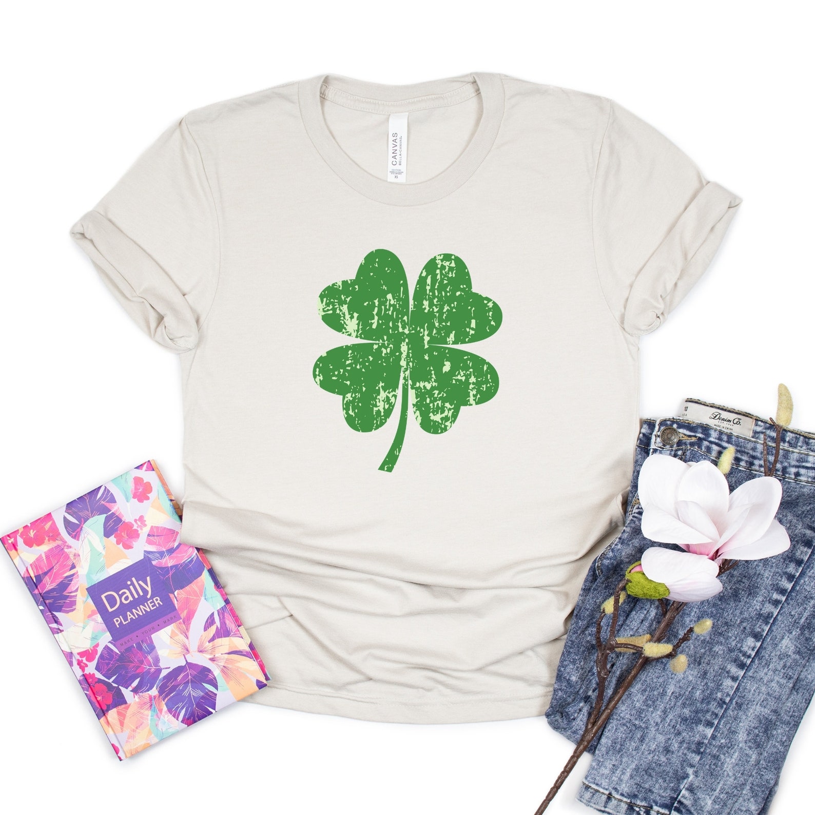 Green Clover Tshirt Shamrock T-shirt St. Patrick's Day - Etsy UK