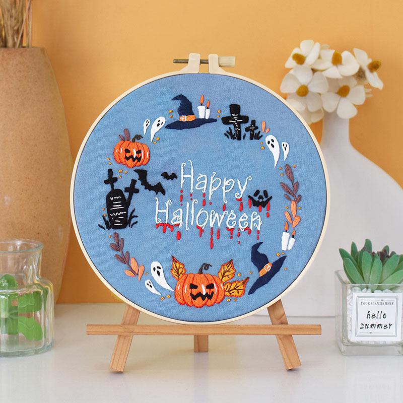Kreuzstich-Set Halloween Kürbisse Auf Kunststoff-Leinwand – Inkl. Garn & Nadel