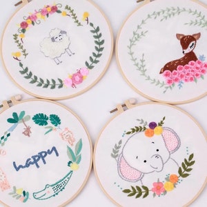 Animal Embroidery Kit for Beginners Modern|Hand Cross Stitch Kit with Hoop|Easy Art Floral/Flower Wreath Kit|DIY Starter Craft Kit for Adult