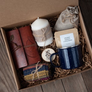 Extra Cozy Hygge box | Hug in box, Gift Set for Him, Birthday Box for Her, Mom, Dad, Brother, Husband Gift, Long Distance Friend Gift (NWBX)