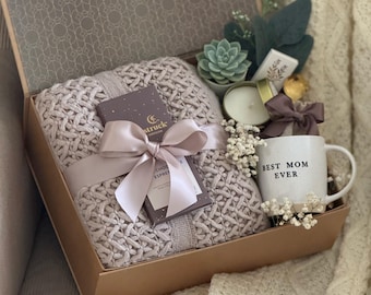 Happy Mother's Day Gift Box with Blanket, Socks and Succulent, Gift for Mom, Mother's Day Gift Basket, Gift Box for Women, Care Gift for Her