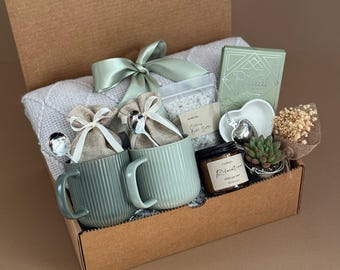 Valentine's Day Gift Box for Couples, Date Night in a Box, Cozy Care Package for Two, Housewarming Gift for Couple, Engagement Gift Basket