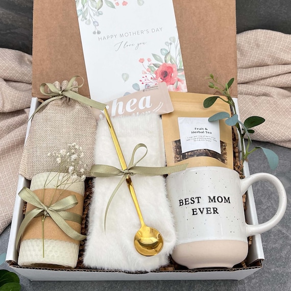 Gift Basket for Mom, Birthday Gifts for Best Mom, Women, Wife, Mother in  Law, New Mom. Christmas, for Mothers Day-Includes Candle, Coffee Mug