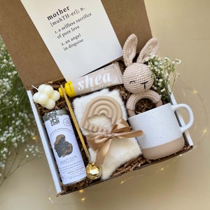 Deluxe New Mom & Baby Gift Box for Women After Birth | Baby Gift Basket, Postpartum Care Package, Push Present, Newborn Boys, Girls, Unisex