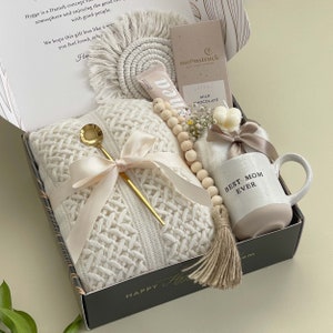 Mothers Day Gift Box, Mothers Day Gift Basket, Mothers Day Gift From Daughter, Mothers Day Gift Ideas, Mothers Day Gift For Grandma, Mom